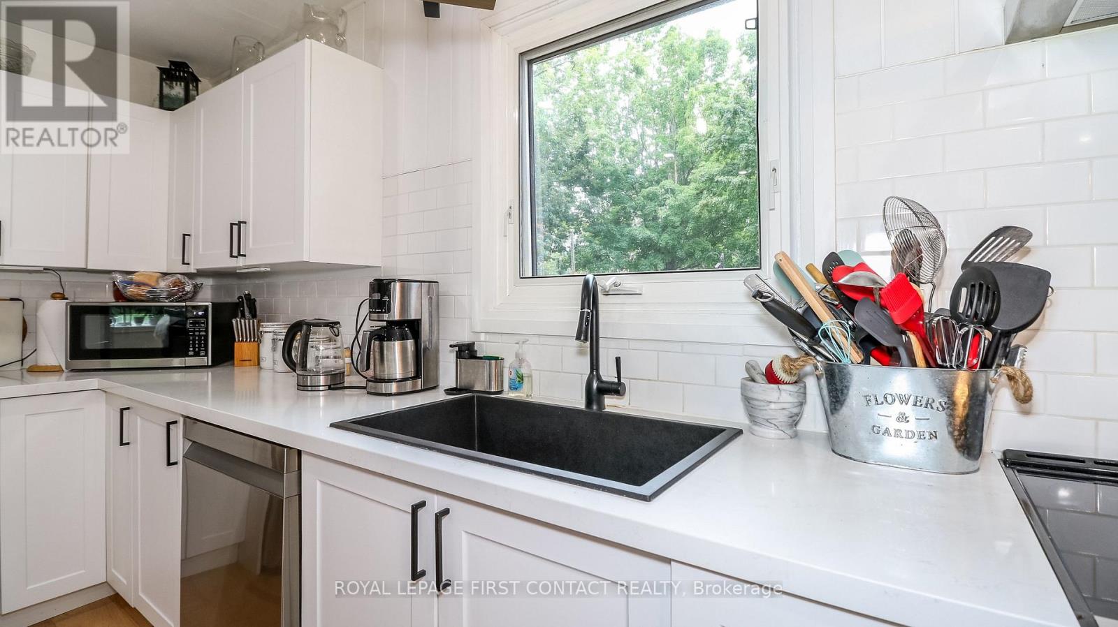 14 CONDER DRIVE - 28
