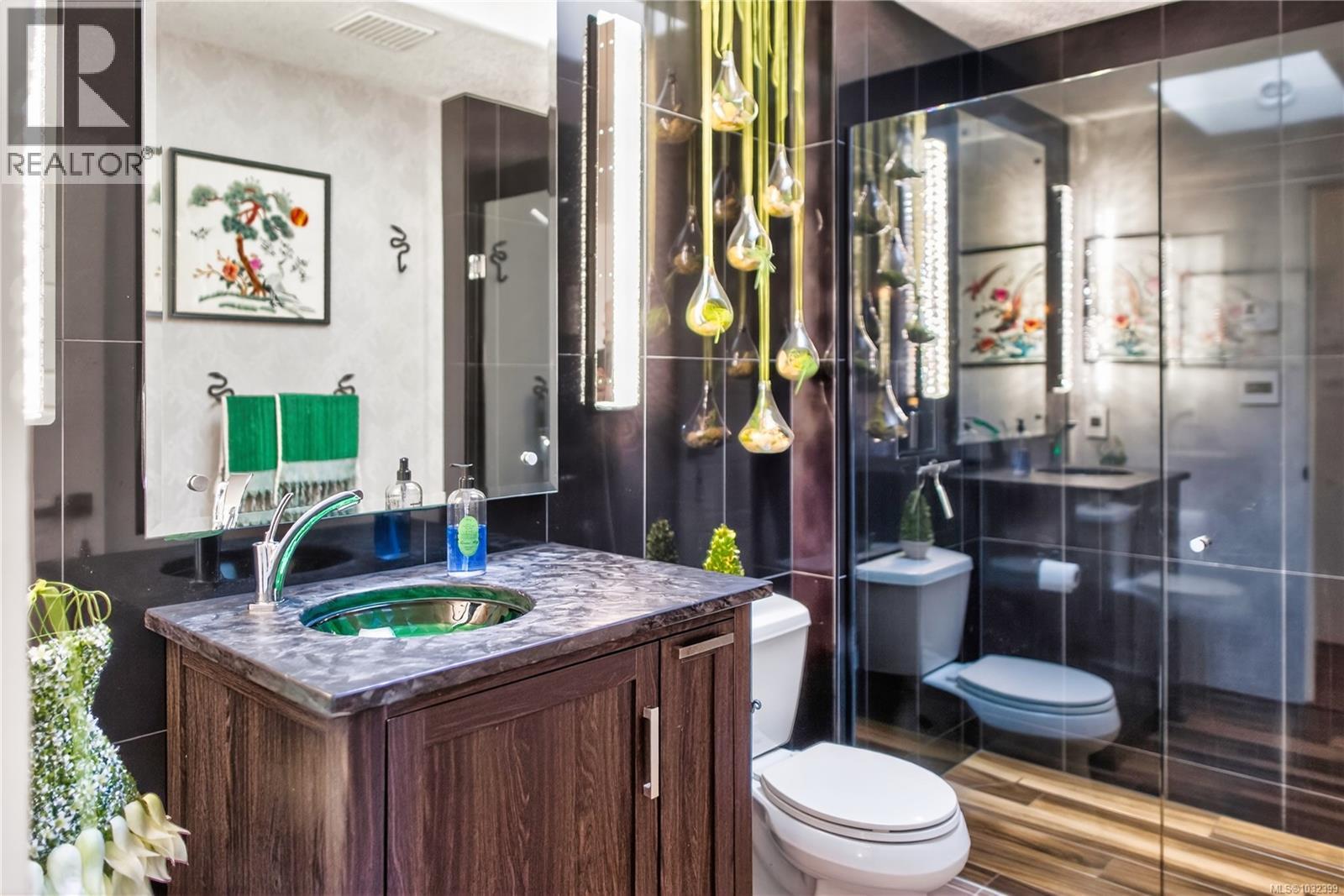 1214 College Dr - 33