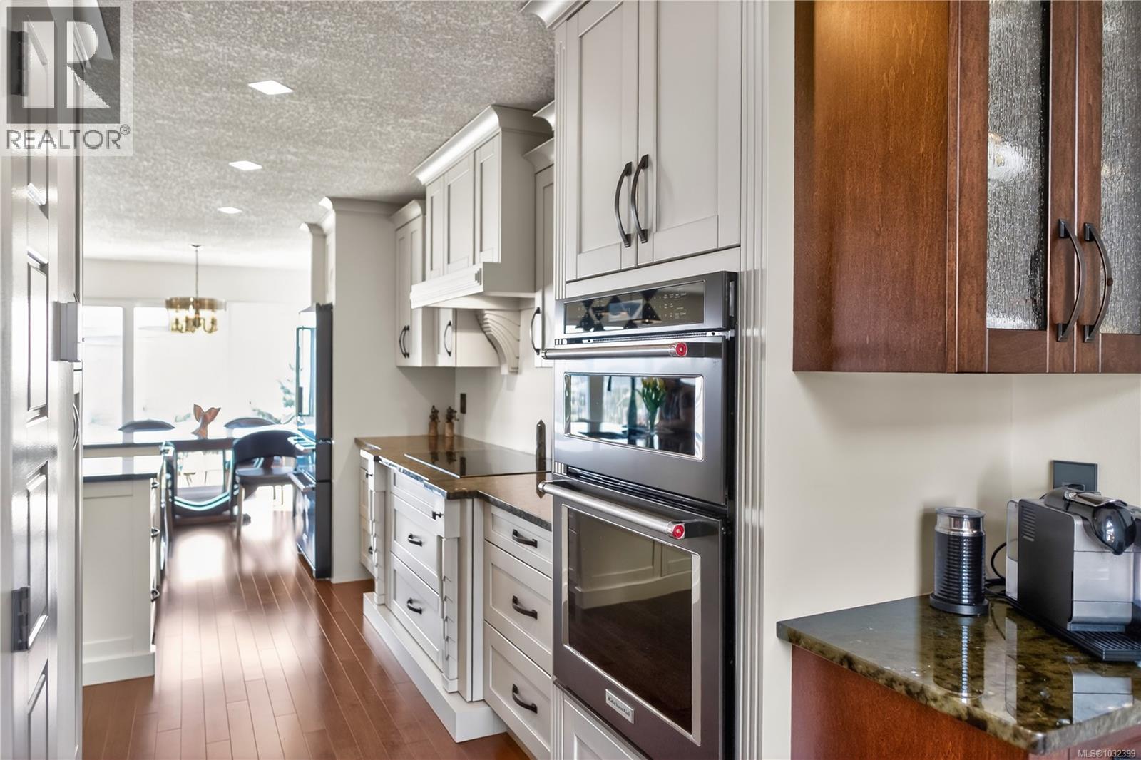 1214 College Dr - 18