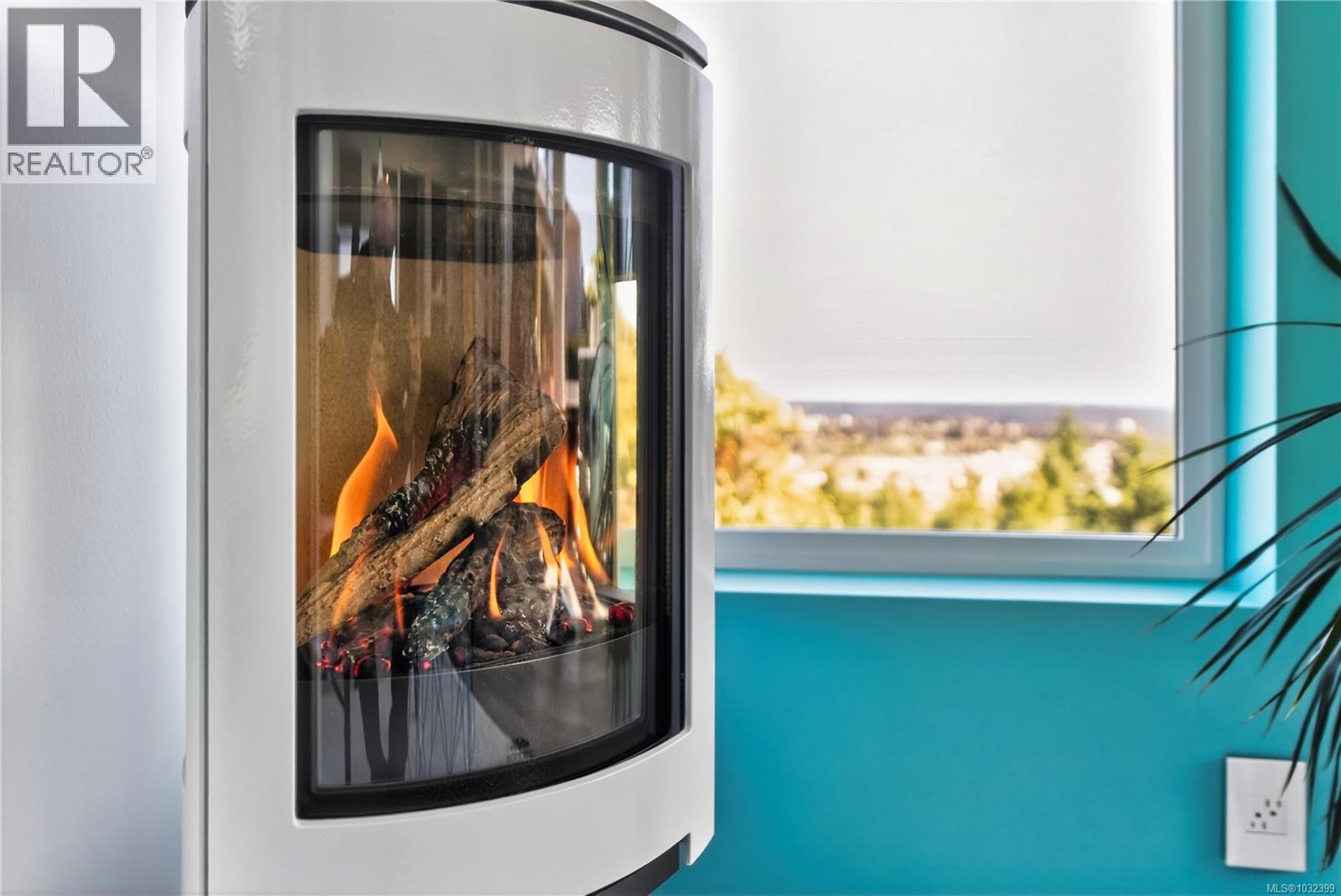 1214 College Dr - 56