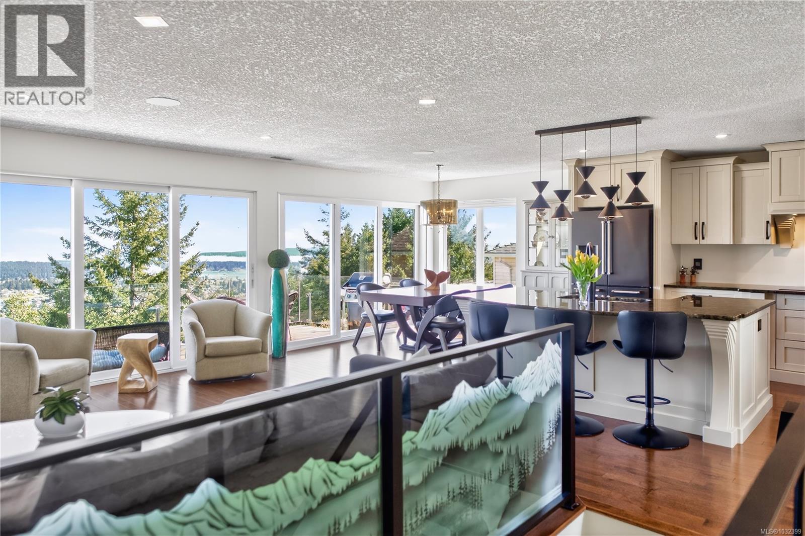 1214 College Dr - 24