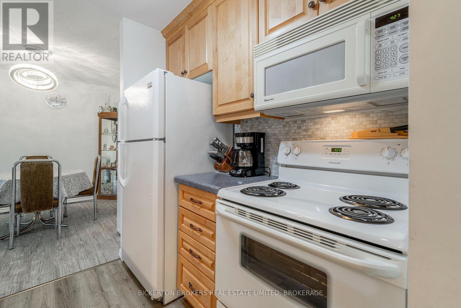 205 - 540 TALBOT PLACE - photo 4