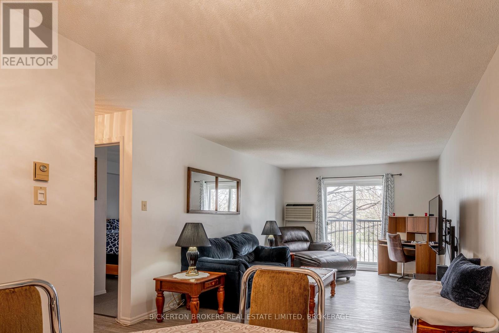 205 - 540 TALBOT PLACE — photo 9