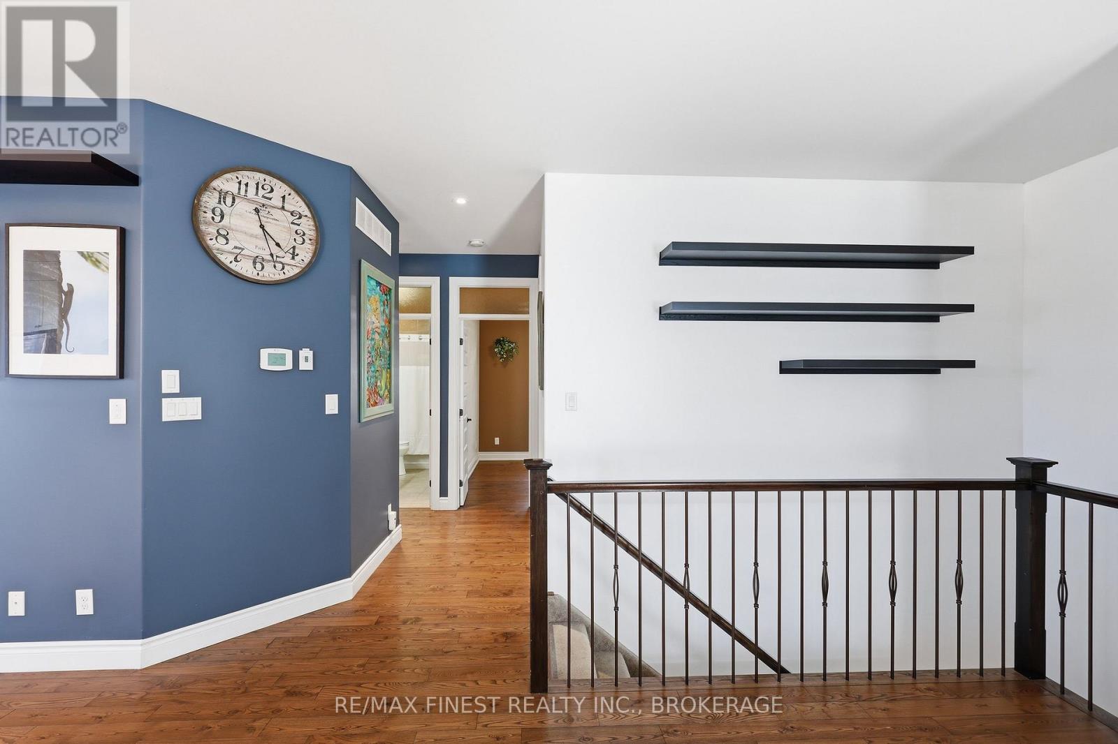 50 BAYSHORE DRIVE — photo 18