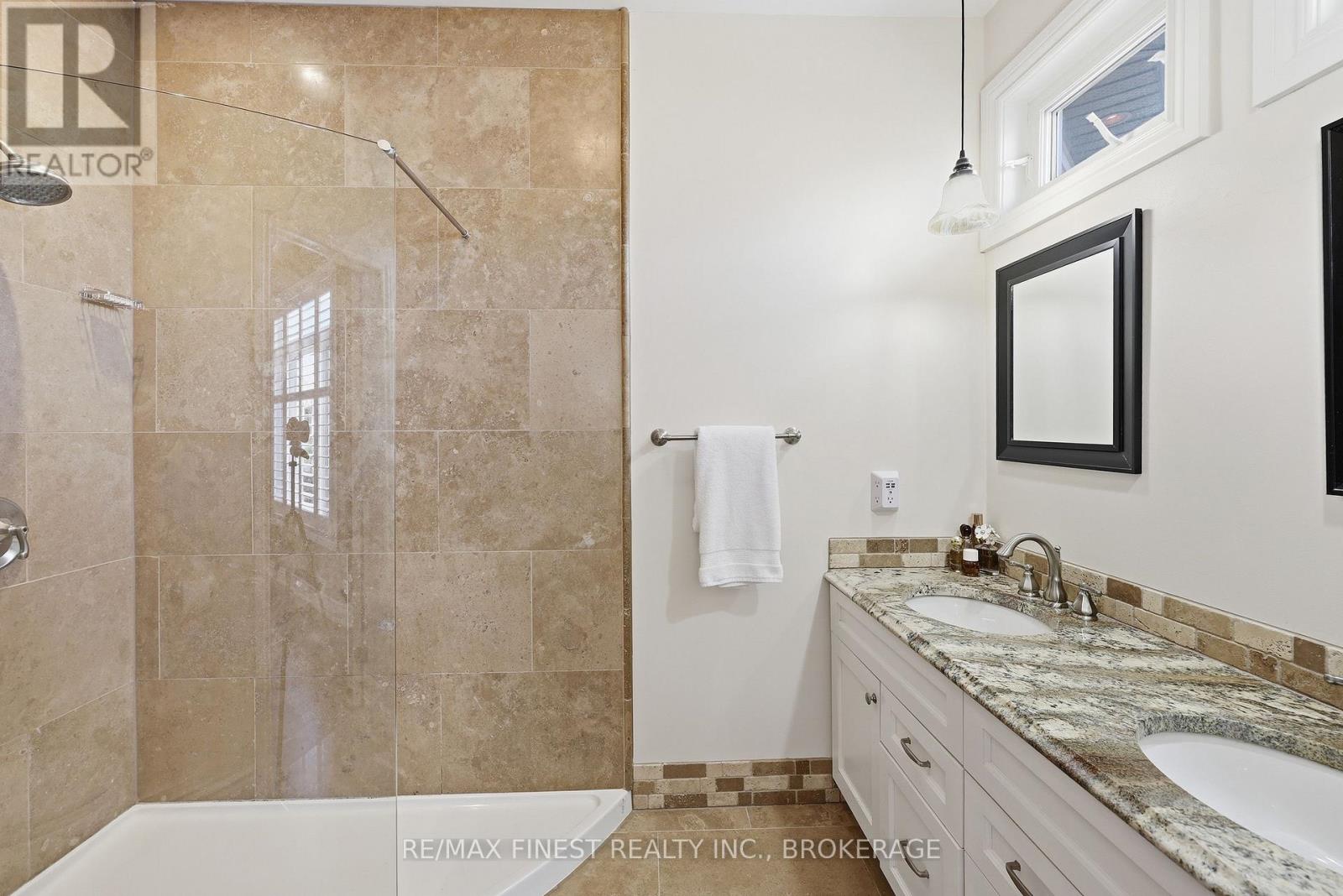 50 BAYSHORE DRIVE — photo 29