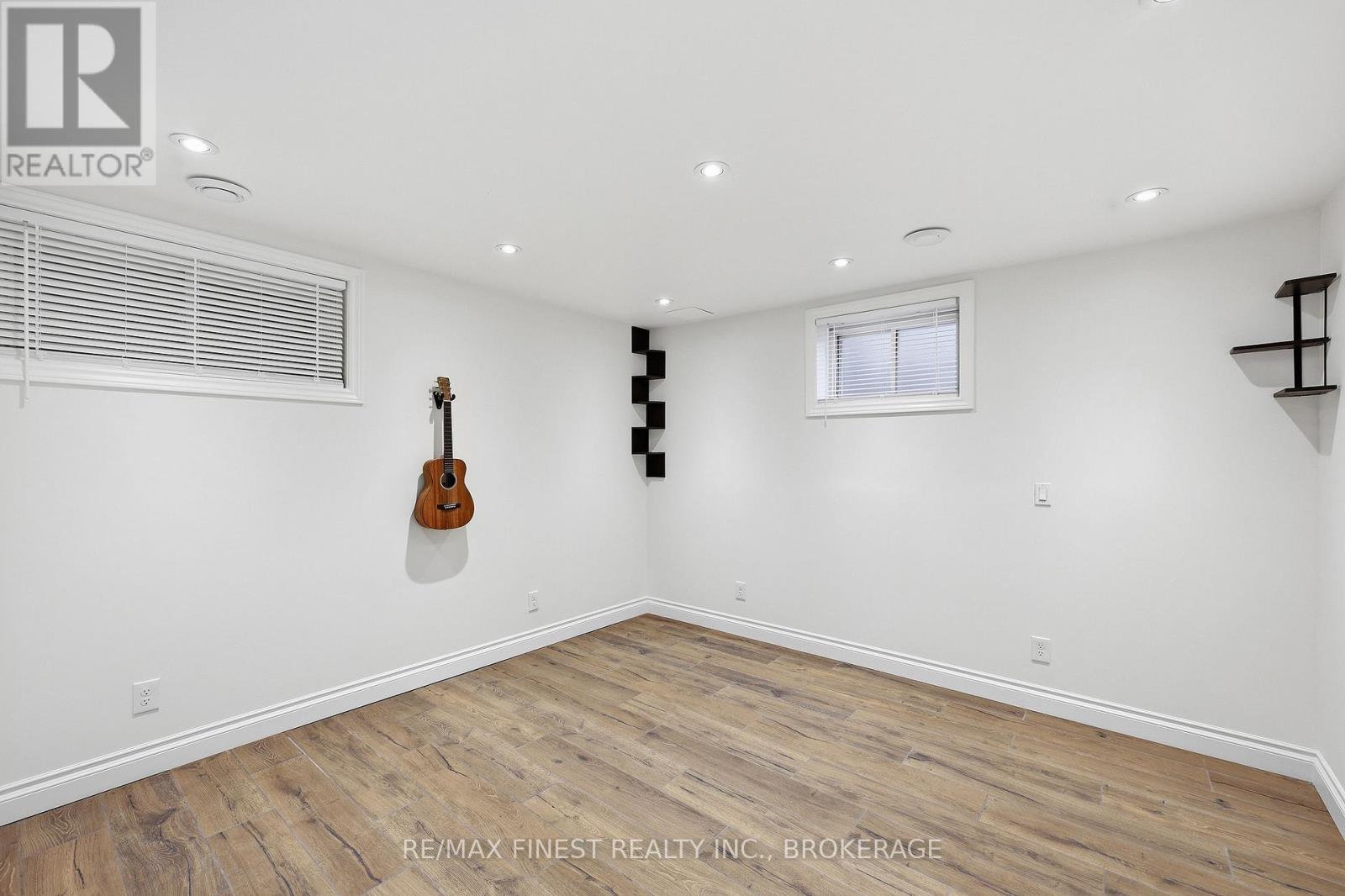 50 BAYSHORE DRIVE — photo 41