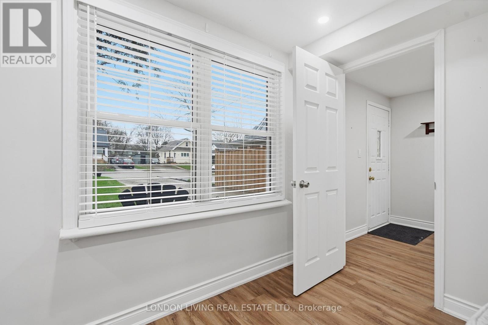 24 APPEL STREET Property Photo