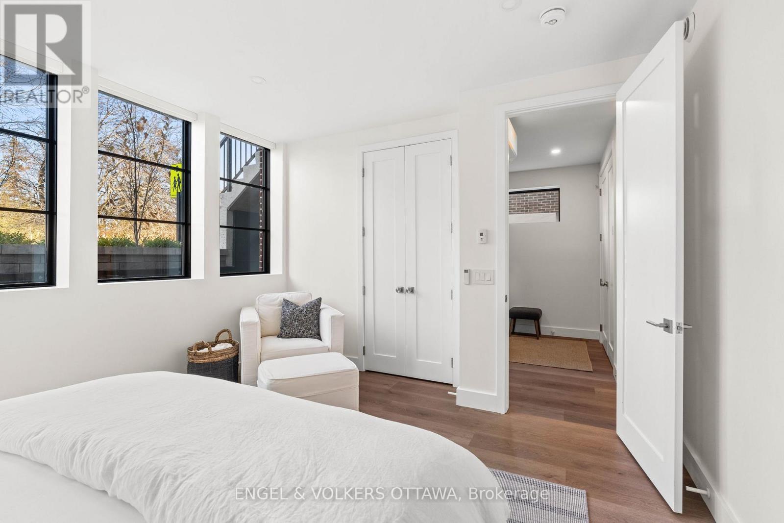246 BYRON AVENUE - 30