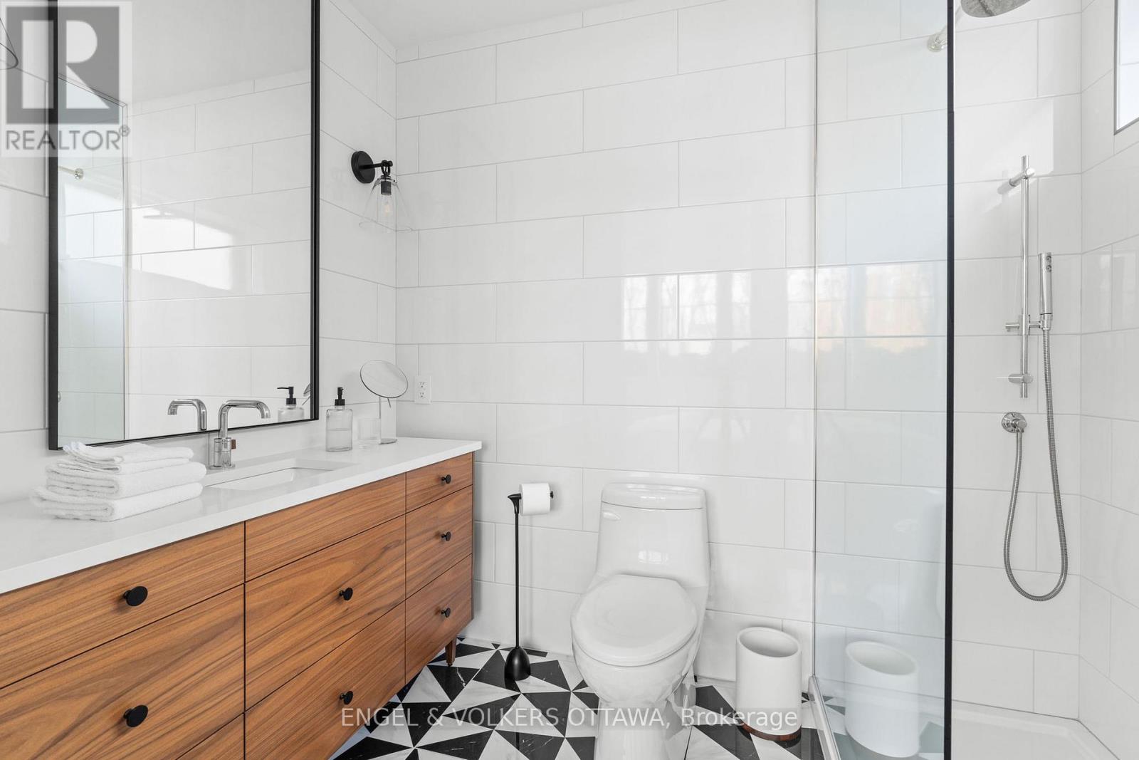 246 BYRON AVENUE - 31