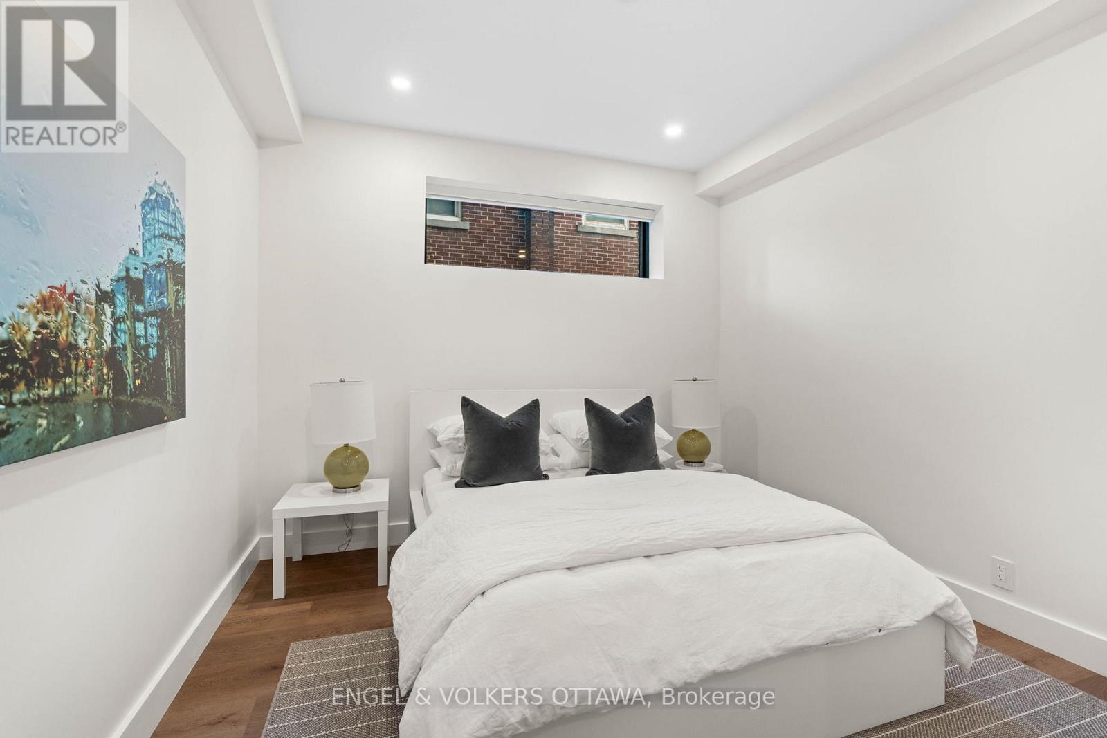 246 BYRON AVENUE - 32