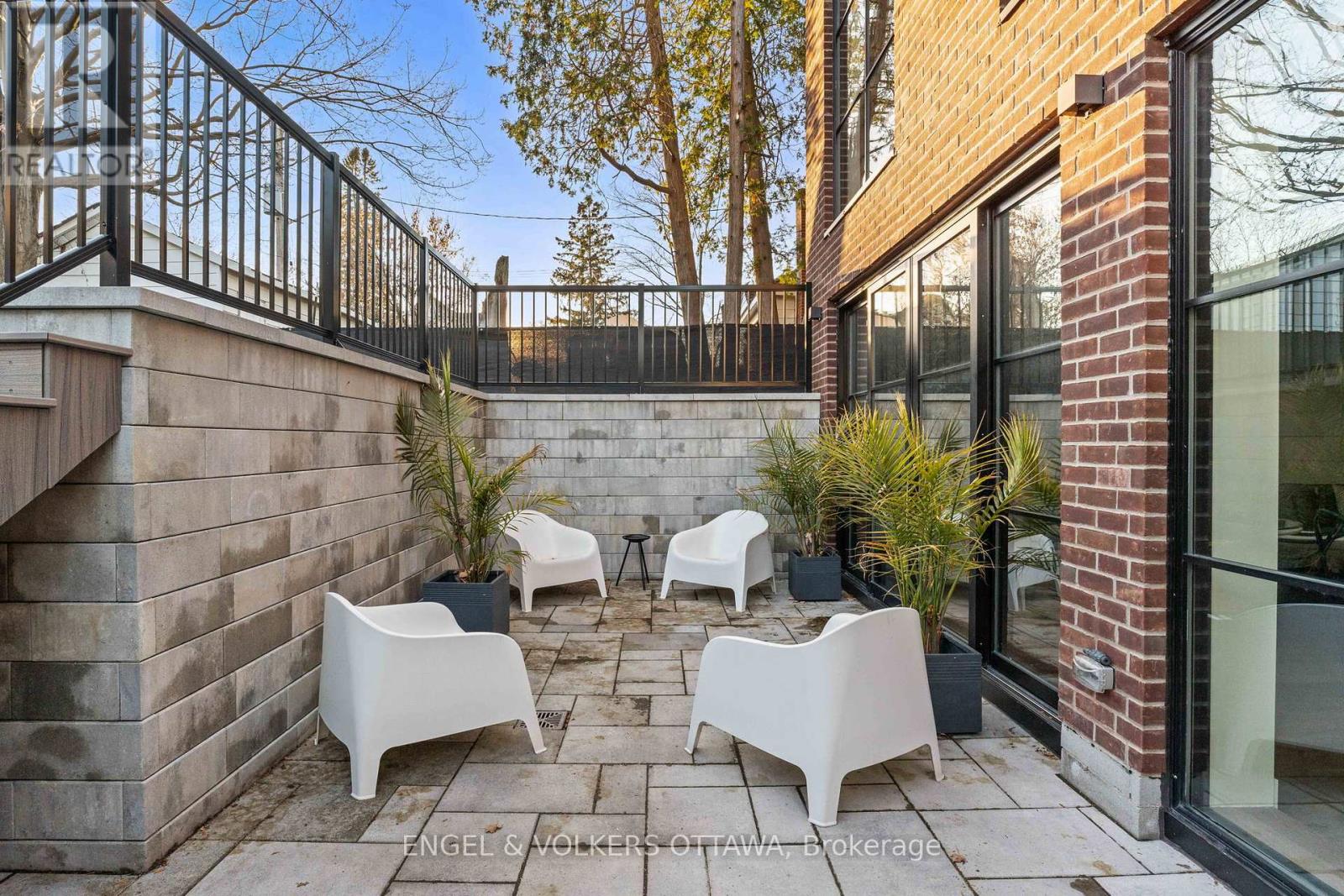 246 BYRON AVENUE - 34