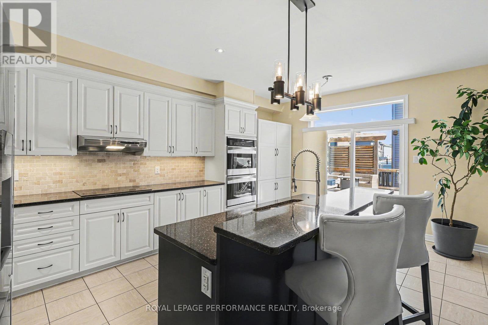 717 MAGNOLIA STREET - 6