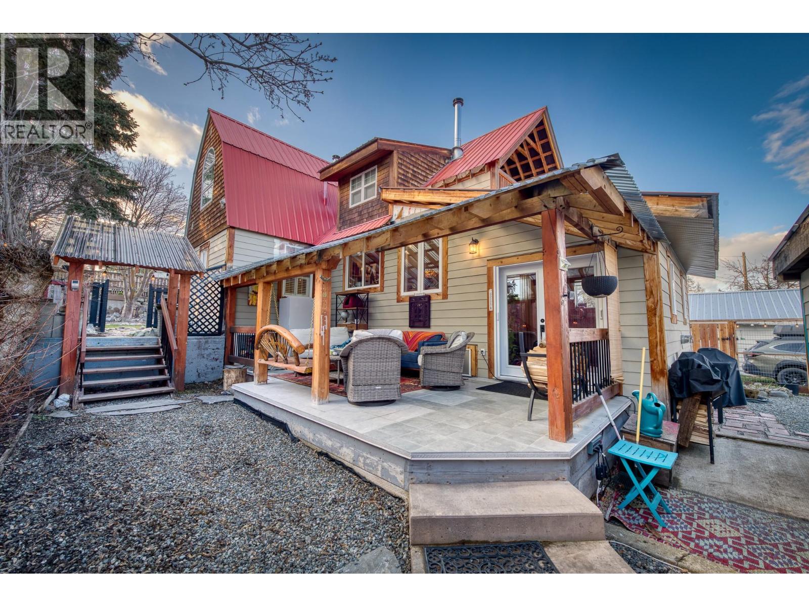 612 NELSON Street - 12