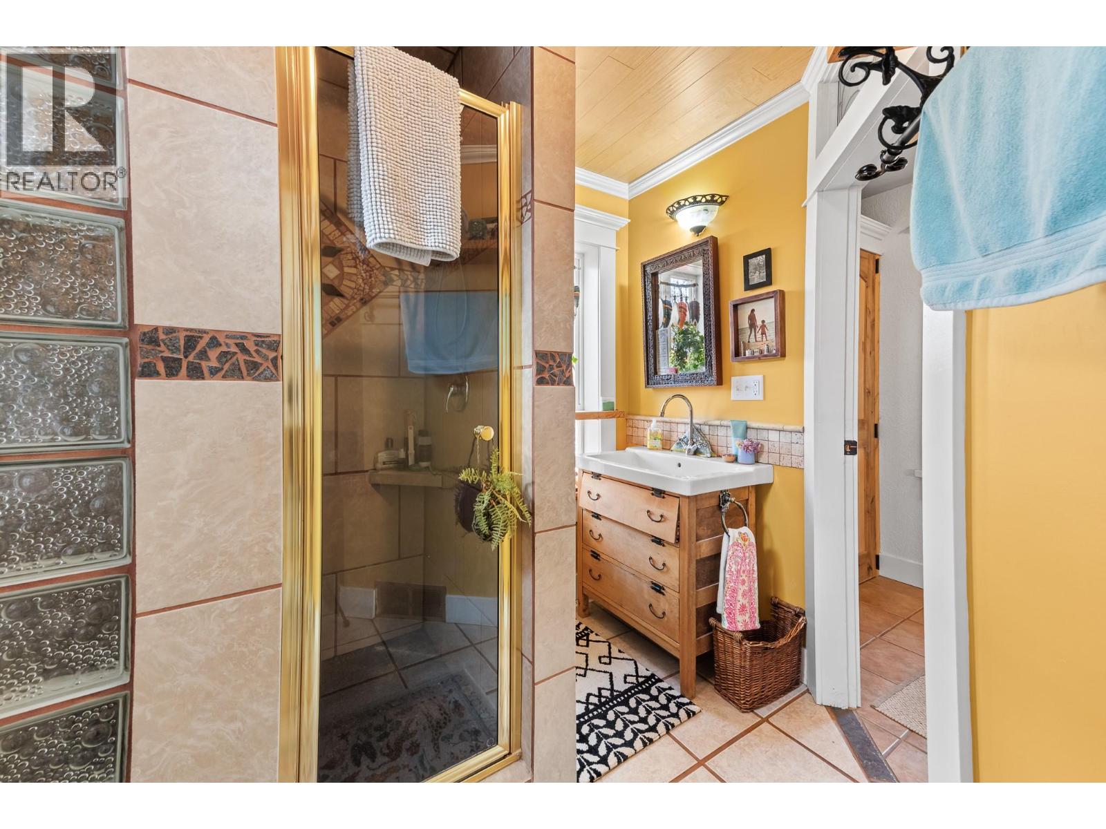 612 NELSON Street - 17