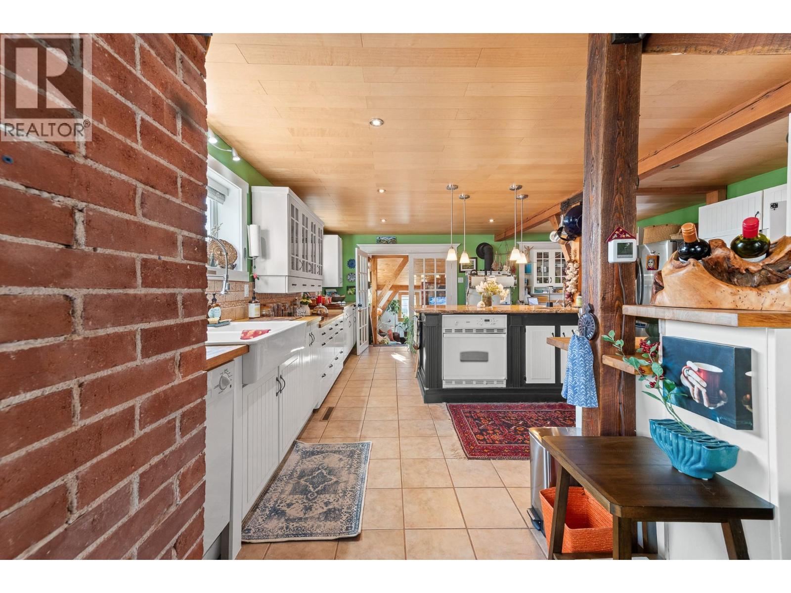 612 NELSON Street - 28