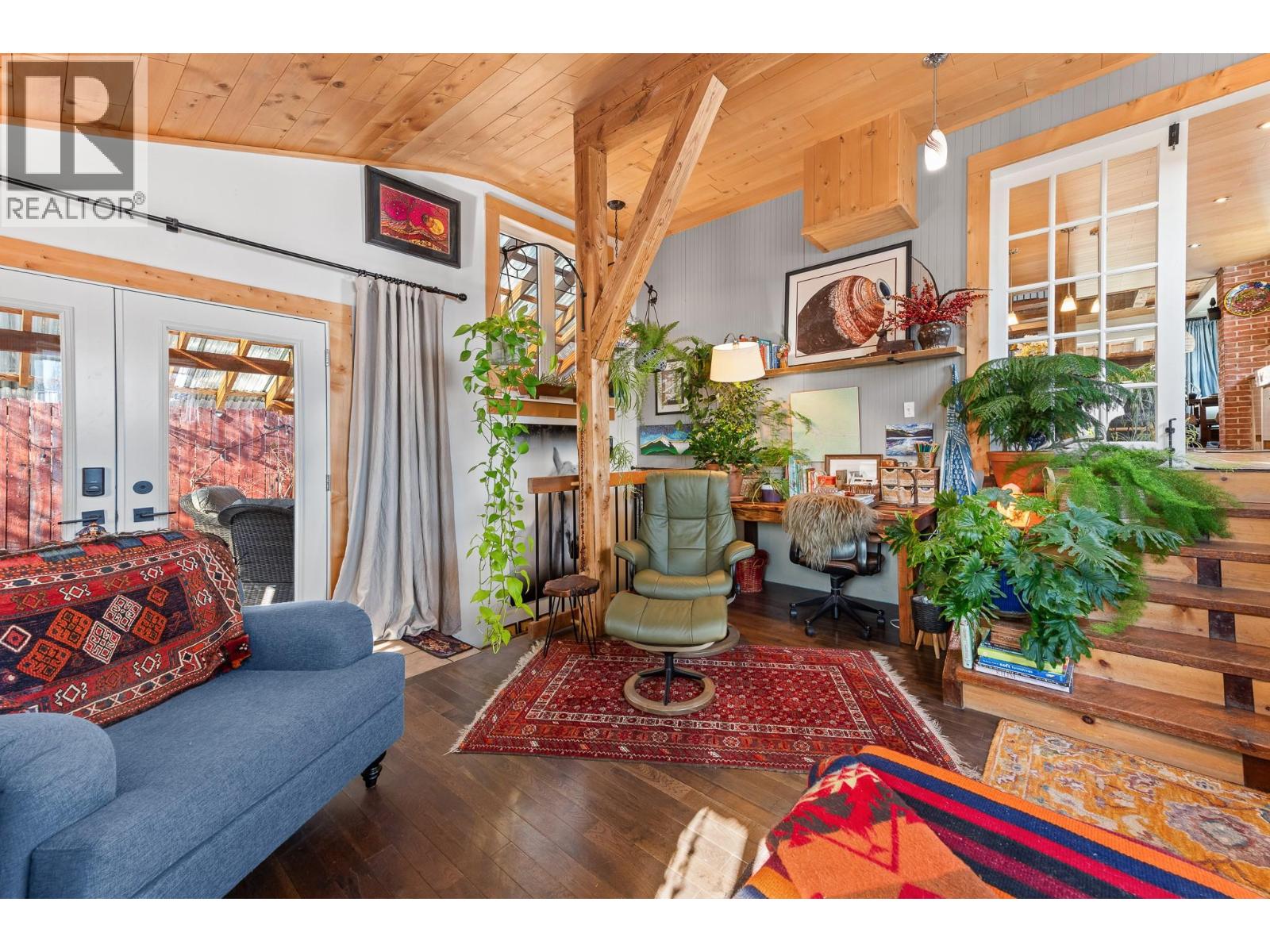 612 NELSON Street - 49