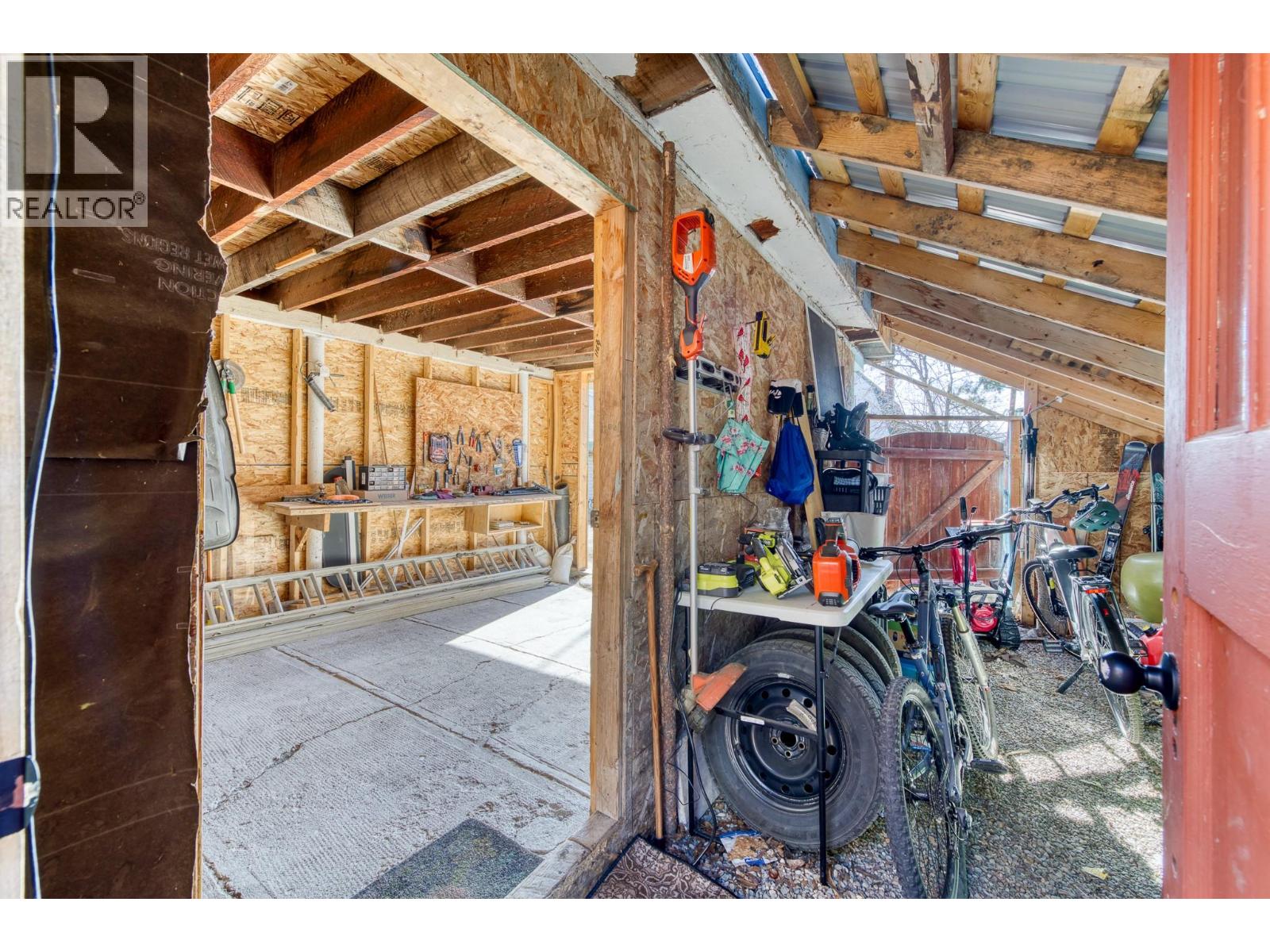 612 NELSON Street - 57