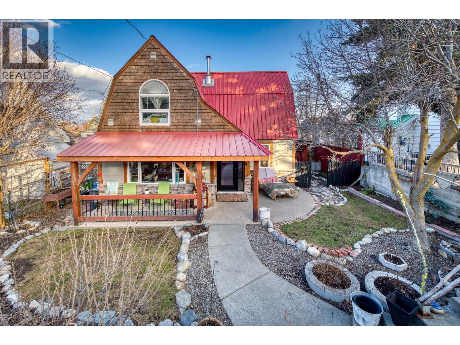 612 NELSON Street - 8