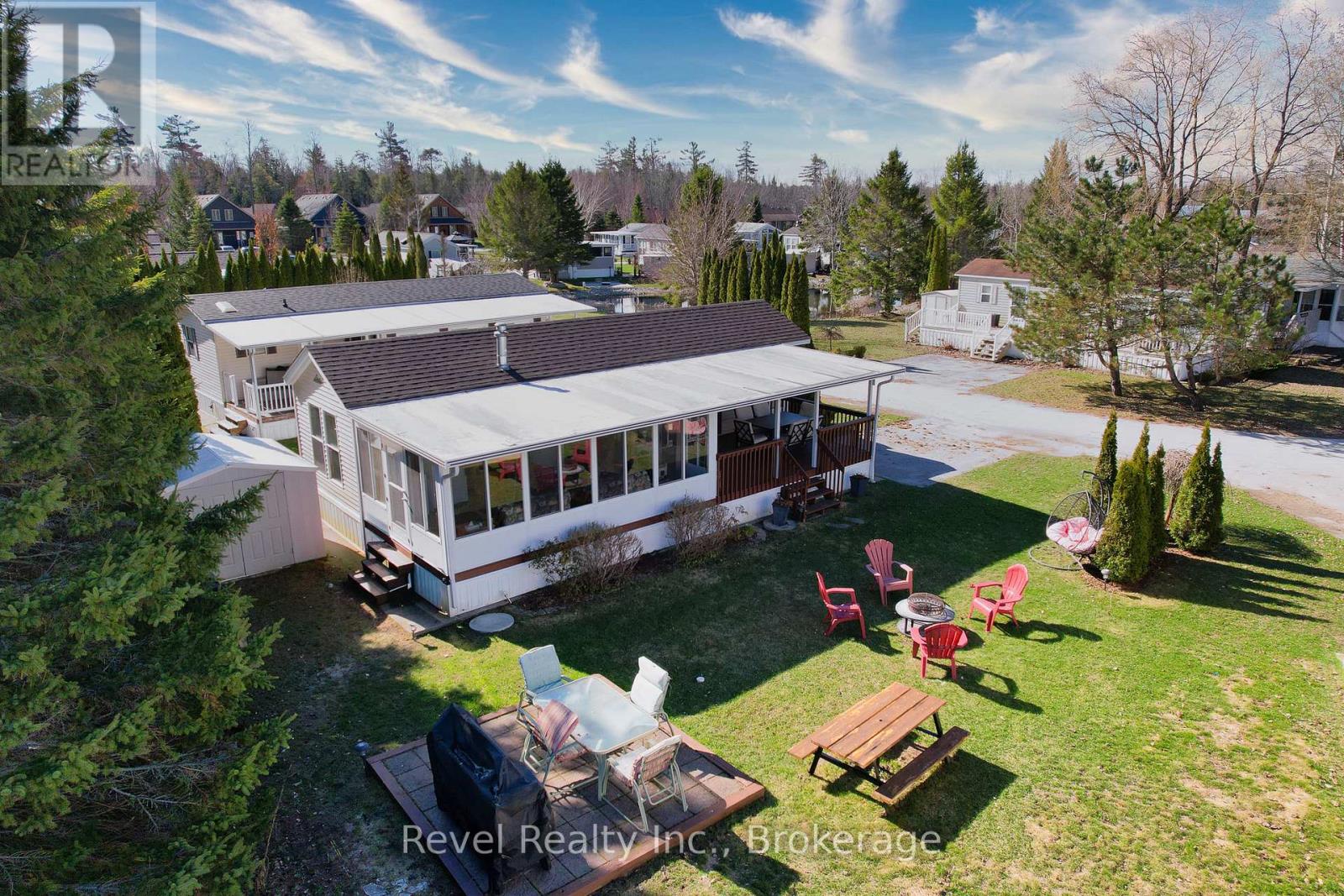 30 HURON CIRCLE - photo 3