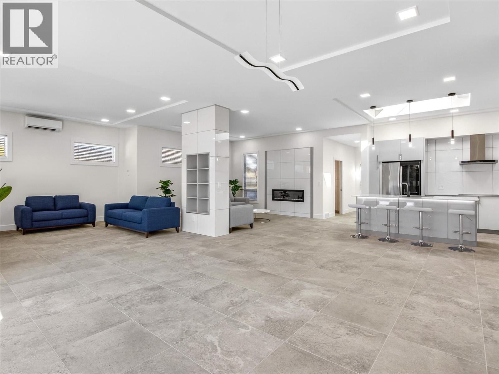 1723 Treffry Place, Summerland
