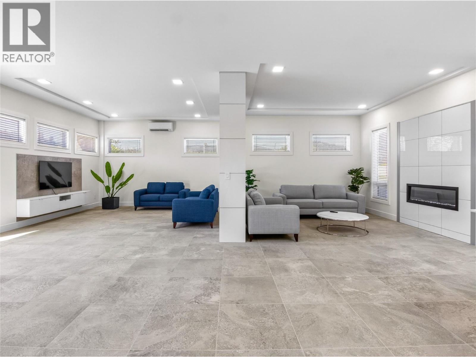 1723 Treffry Place, Summerland