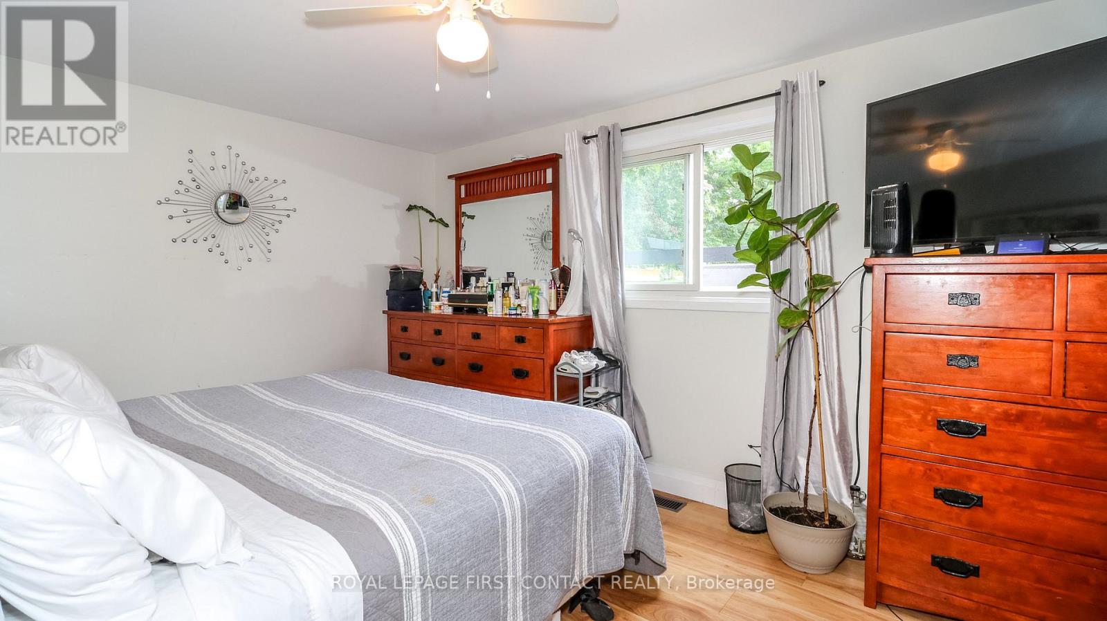 14 CONDER DRIVE - 44