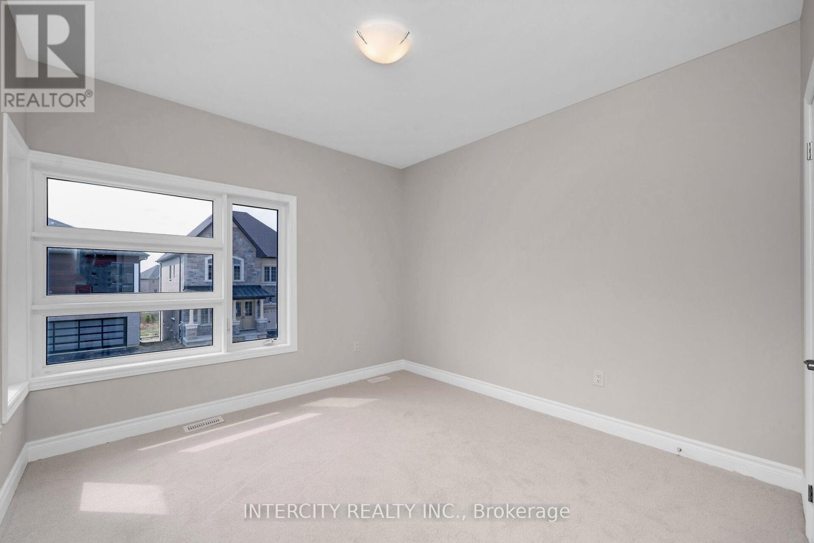 9 KEYWORTH CRESCENT - 21