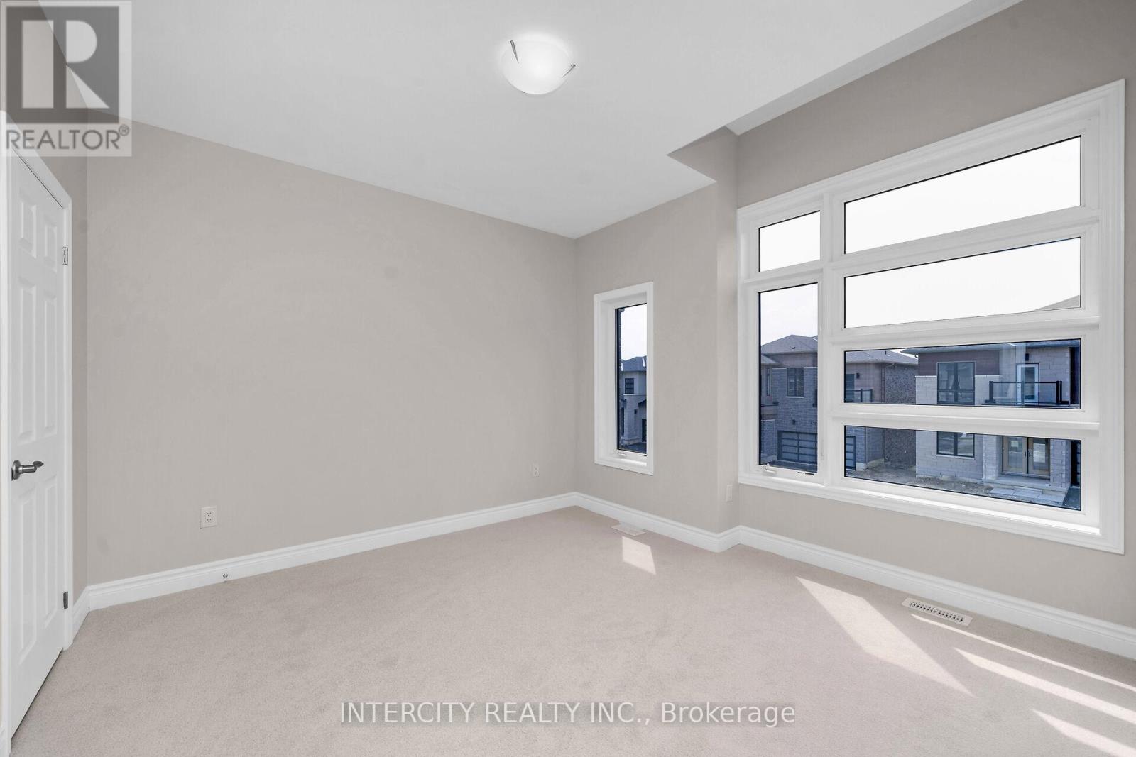 9 KEYWORTH CRESCENT - 23