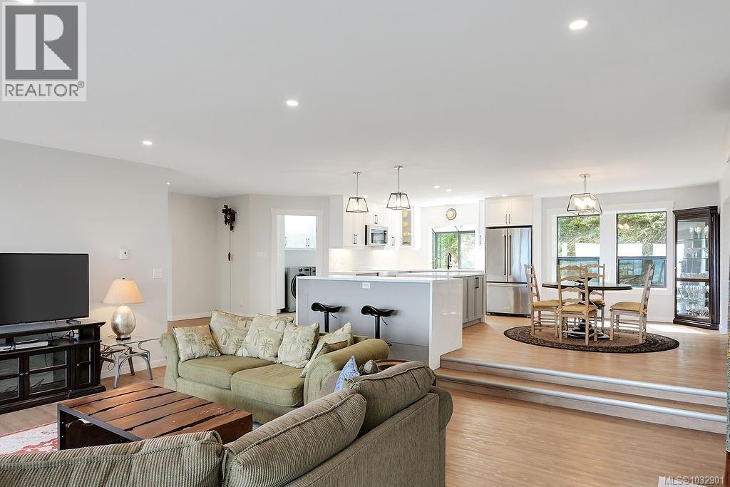 8870 Forest Park Dr - 15