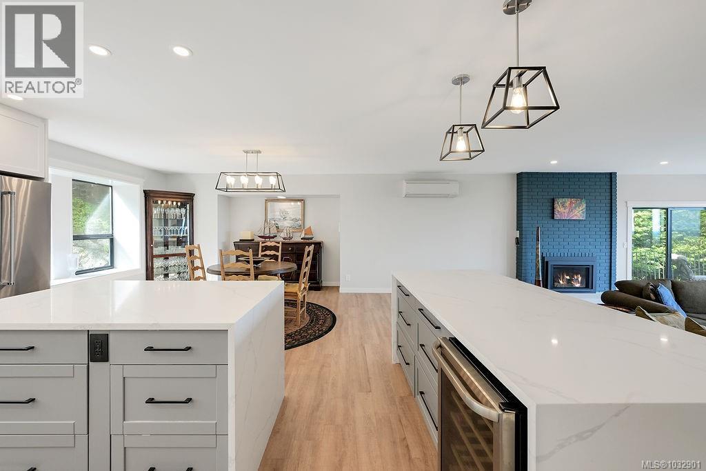 8870 Forest Park Dr - 32