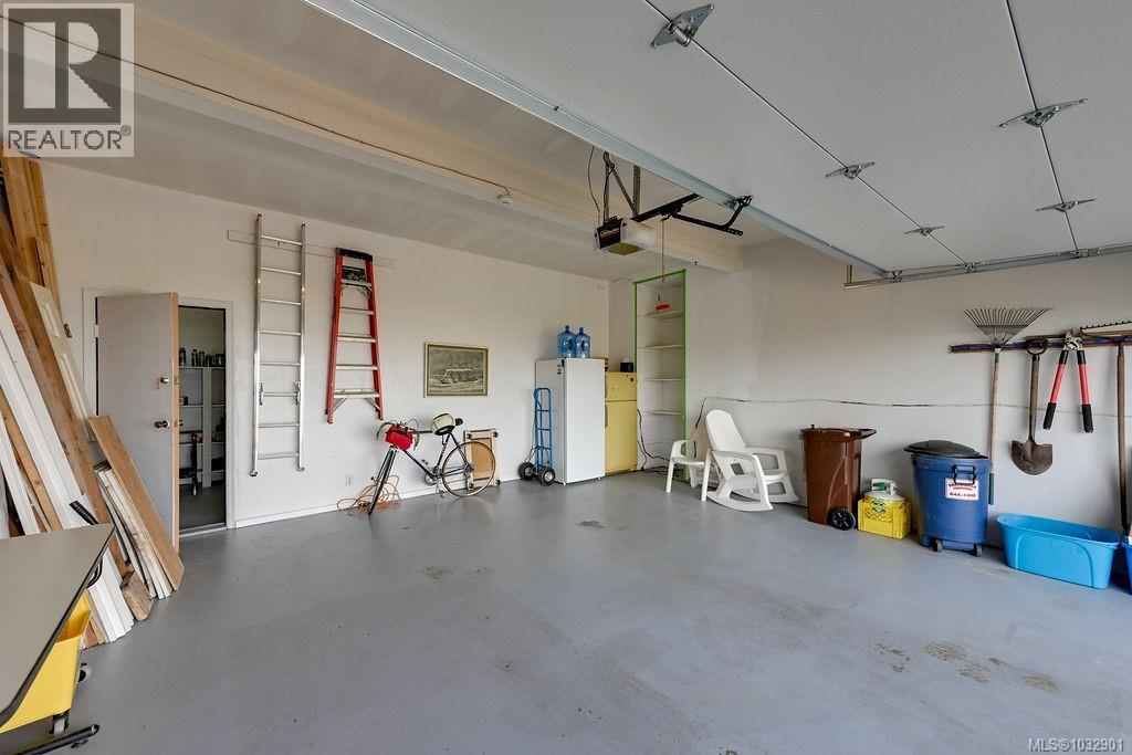 8870 Forest Park Dr - 70