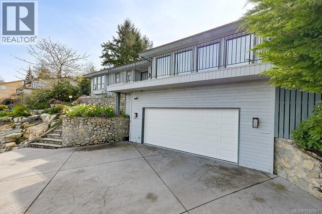 8870 Forest Park Dr - 65