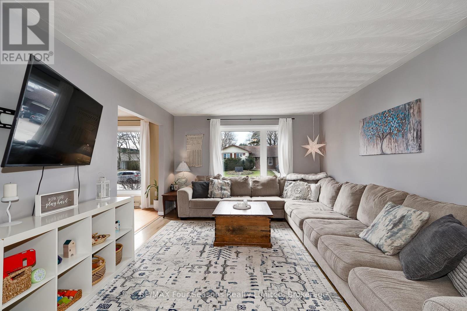 13 CLUGSTON DRIVE - 7