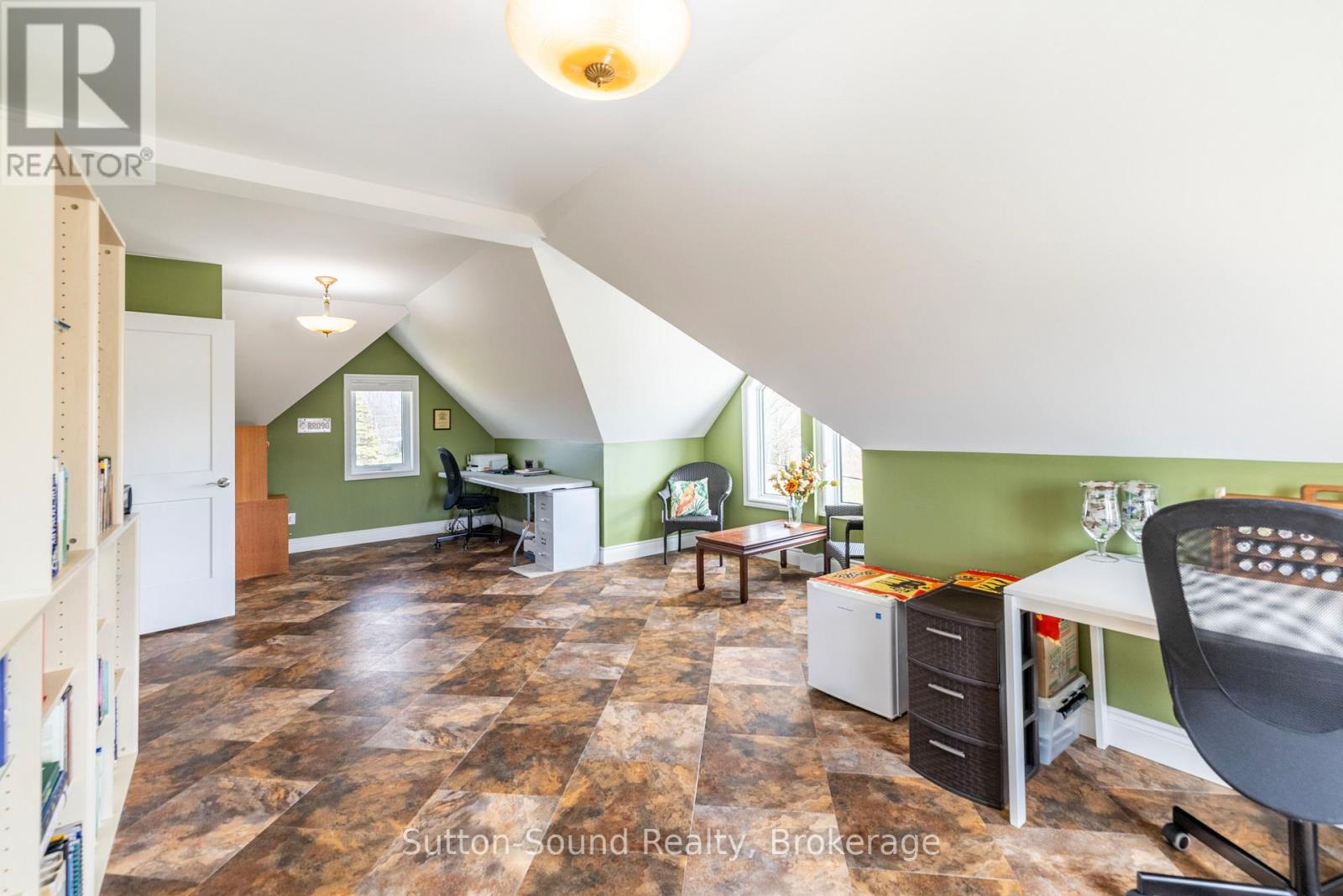 501483 GREY ROAD 1 ROAD - 36