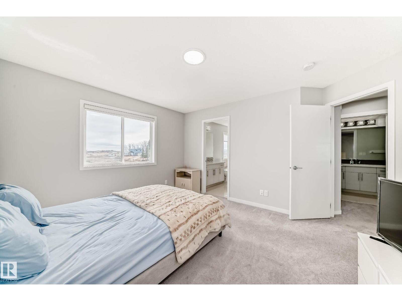 2043 51 ST SW - 26