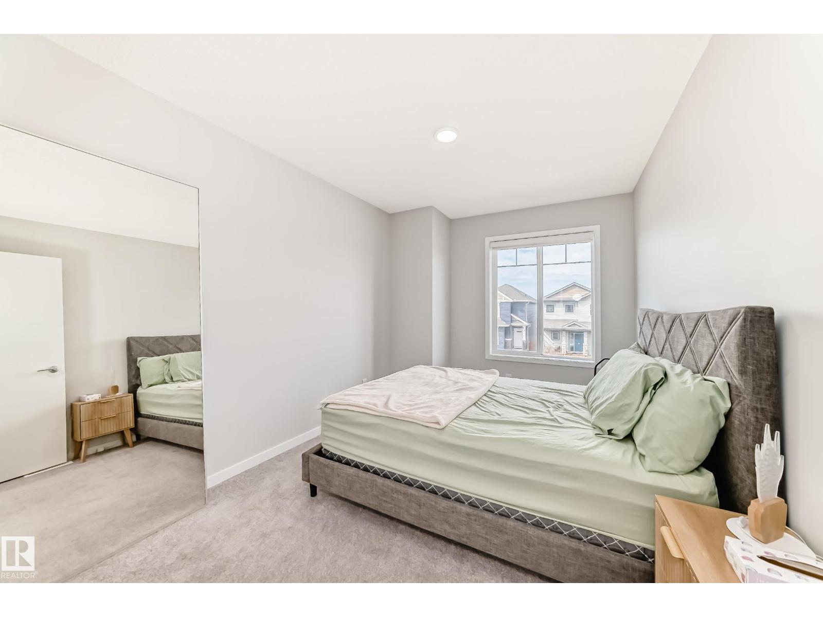 2043 51 ST SW - 33