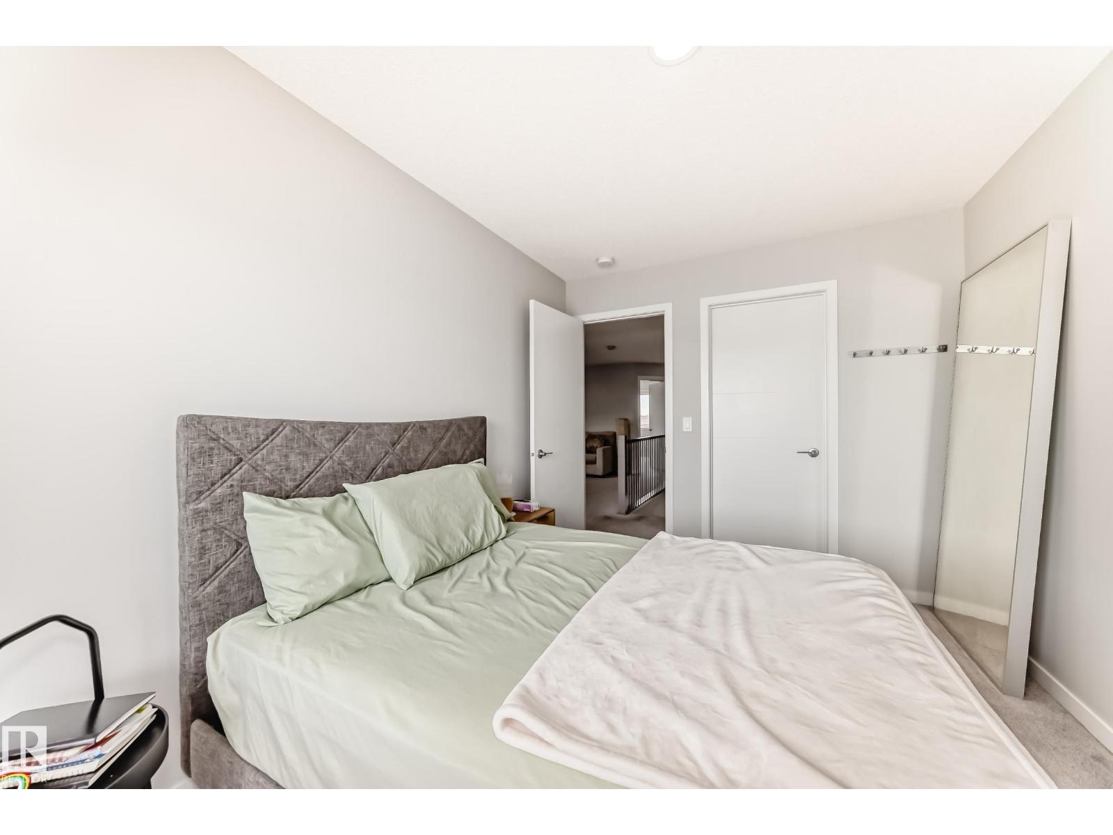 2043 51 ST SW - 34