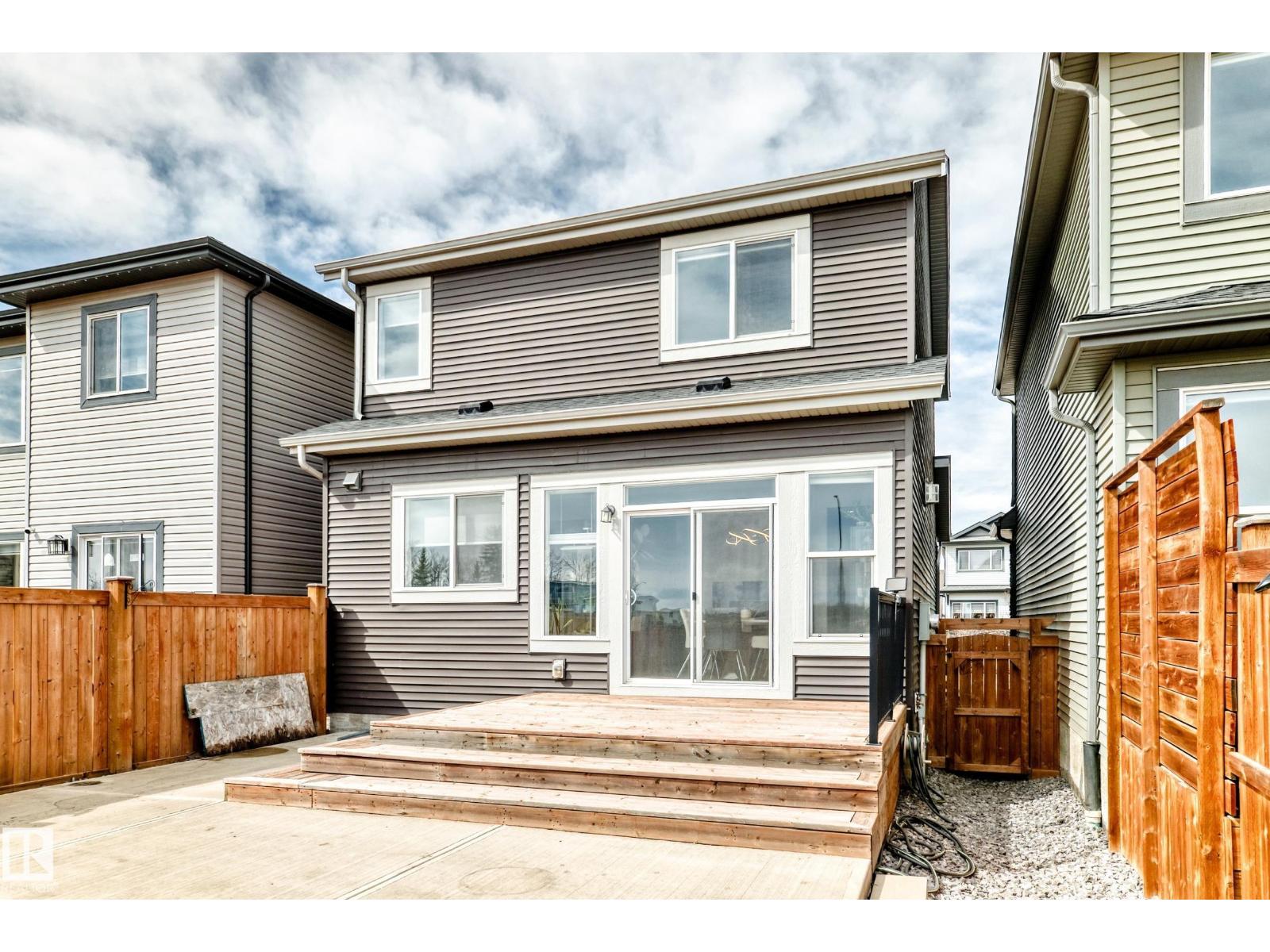 2043 51 ST SW - 55