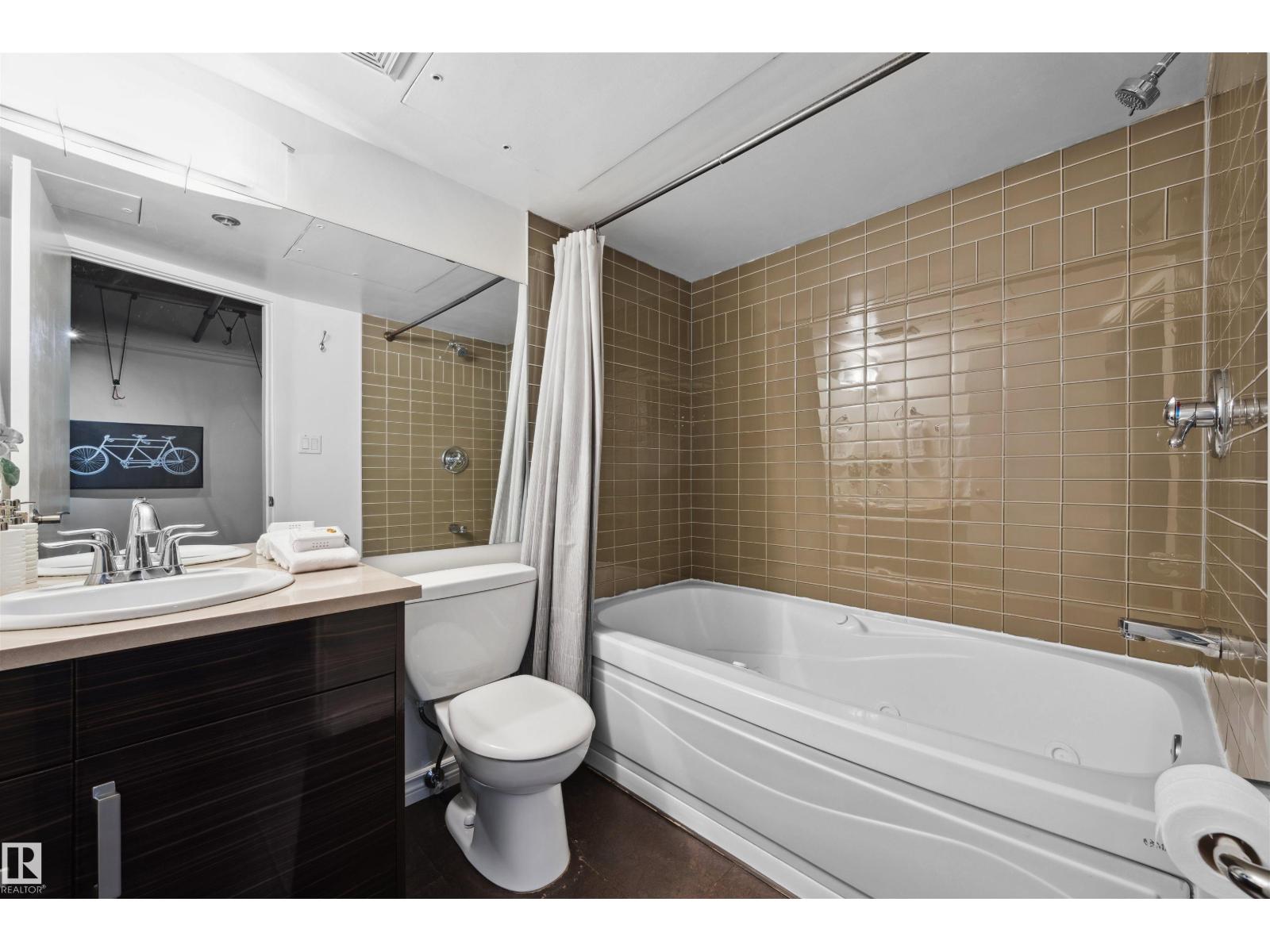 #111 10309 107 ST NW - 35