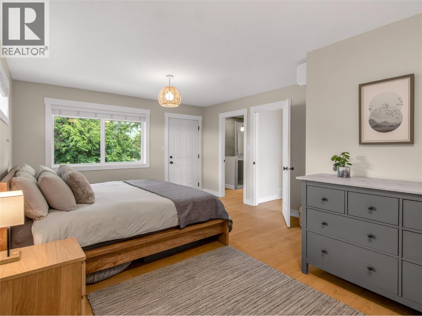 2330 Naramata Road - 19
