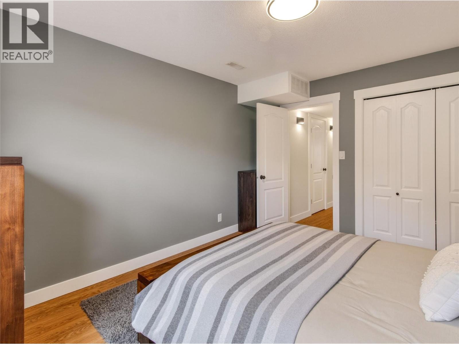 2330 Naramata Road - 45