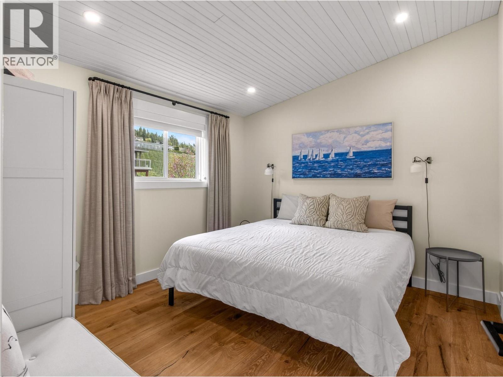 2330 Naramata Road - 70