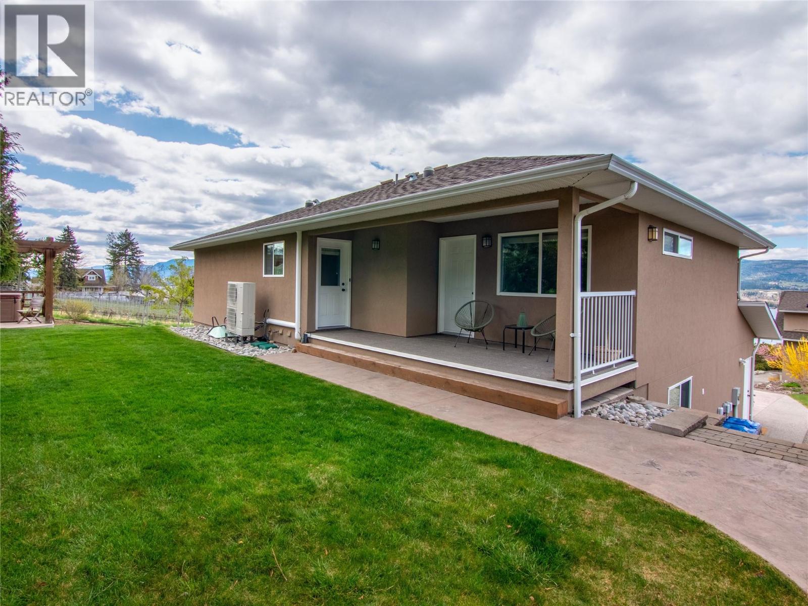 2330 Naramata Road - 53
