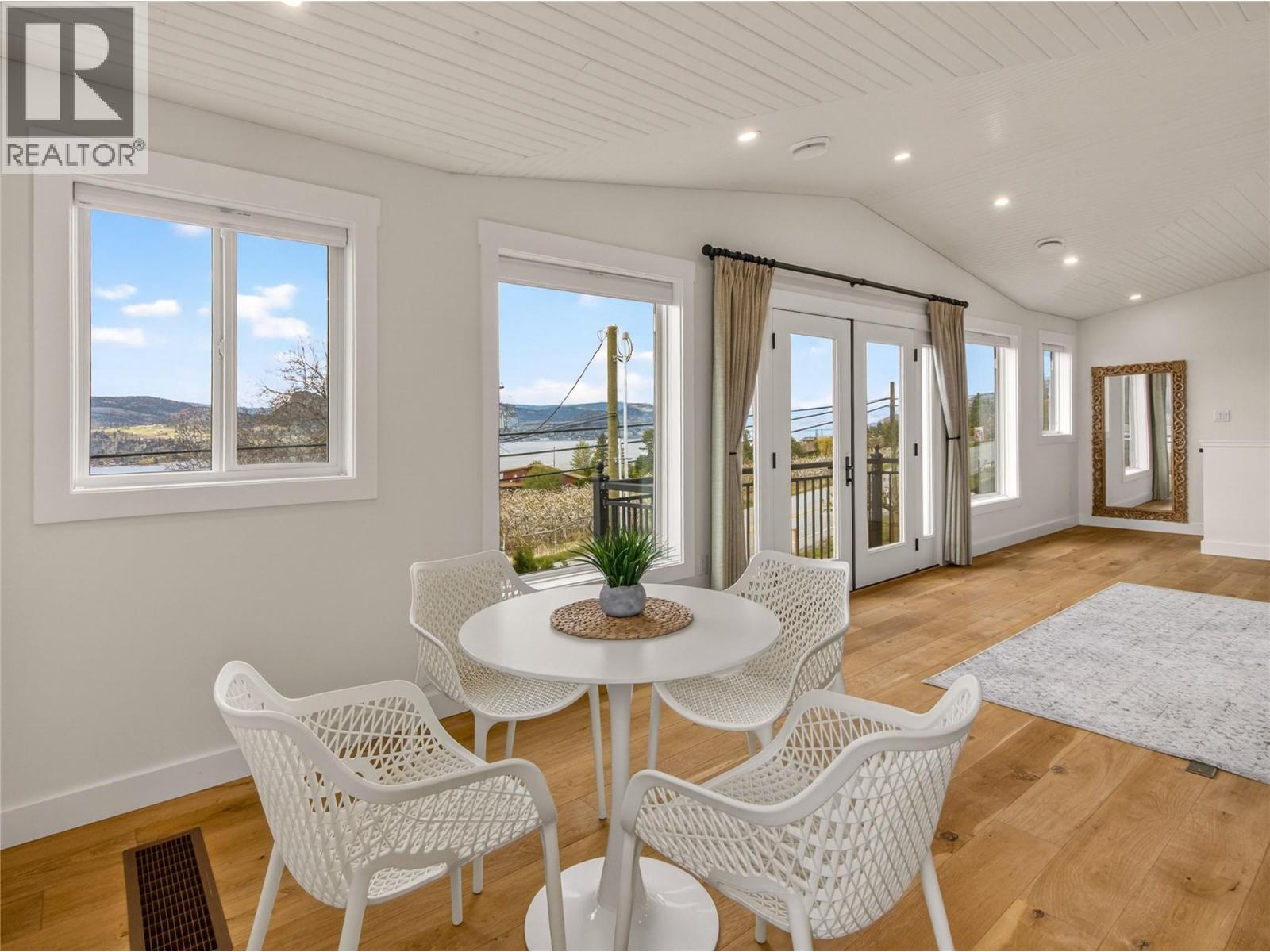 2330 Naramata Road - 64