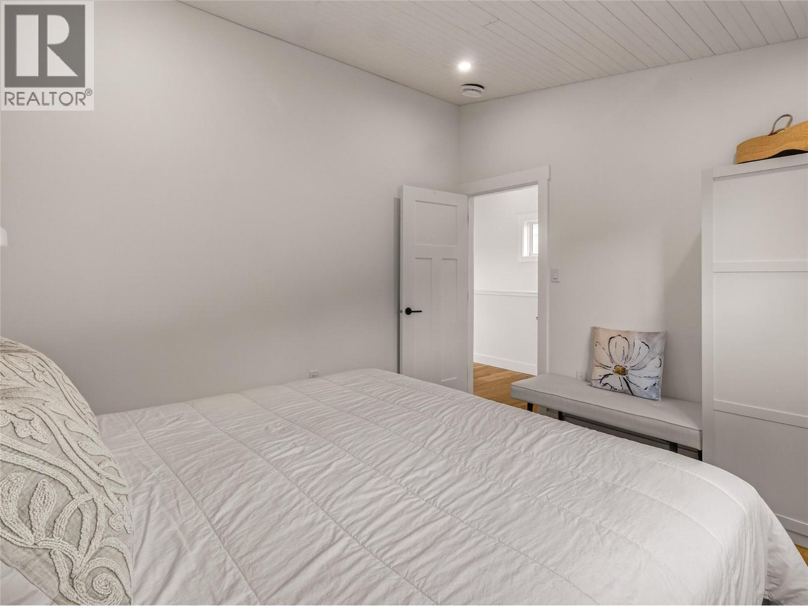 2330 Naramata Road - 72