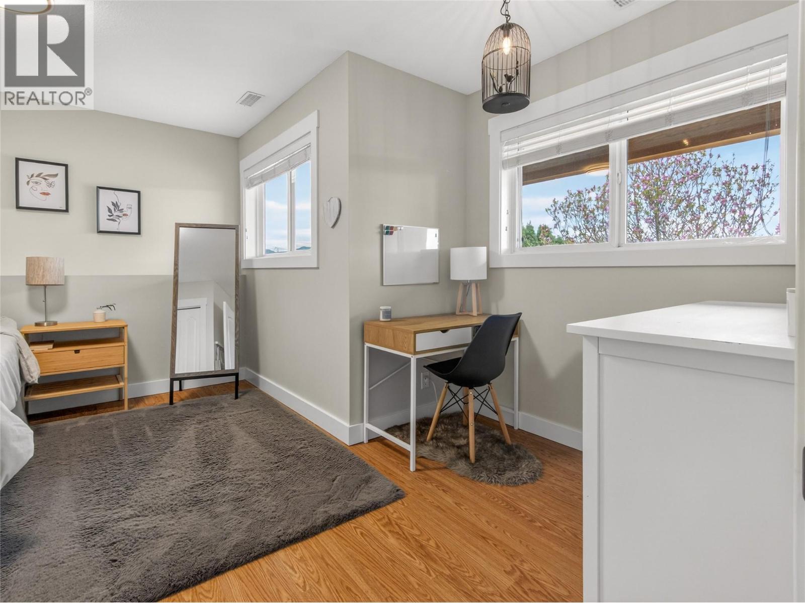 2330 Naramata Road - 36