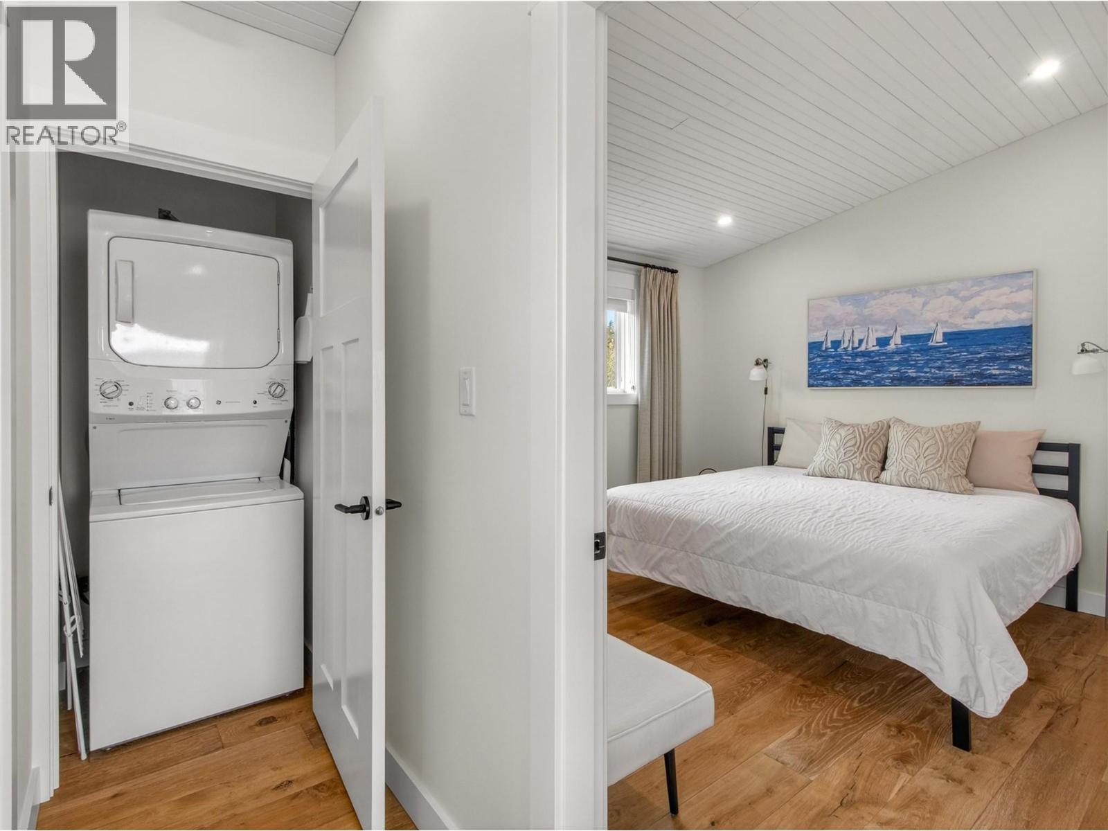 2330 Naramata Road - 74
