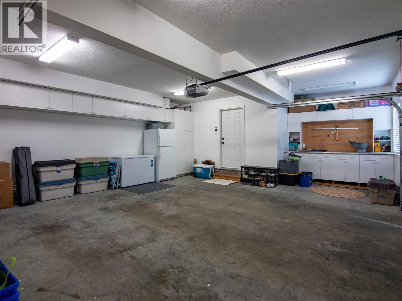 2330 Naramata Road - 48