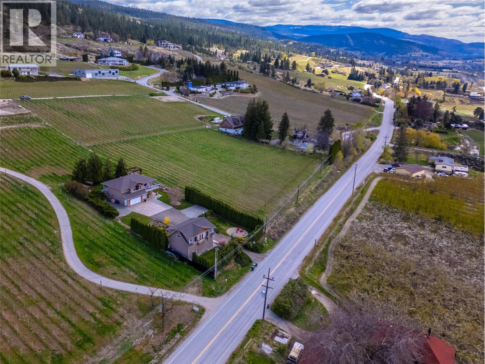 2330 Naramata Road - 80