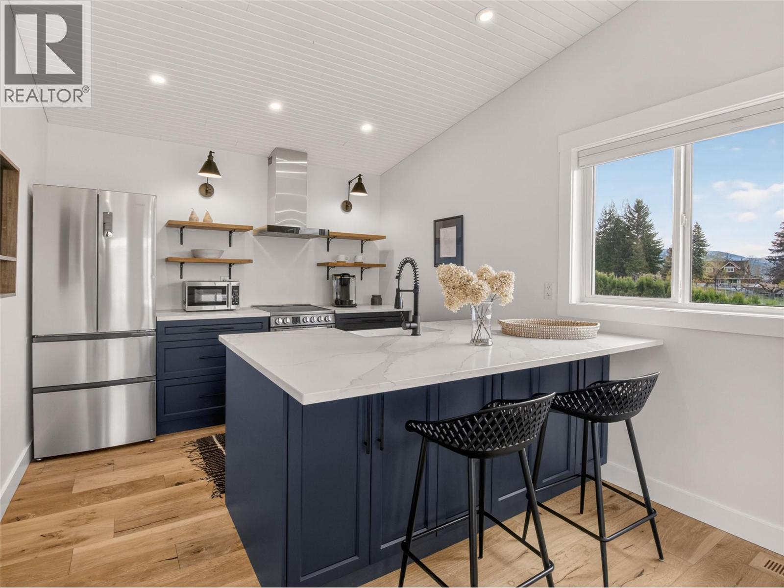 2330 Naramata Road - 66